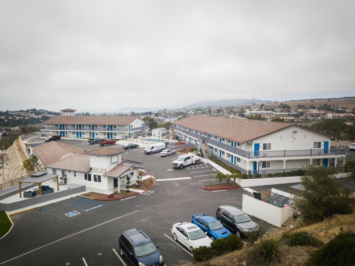 Days Inn By Wyndham Arroyo Grande Pismo Beach Eksteriør billede