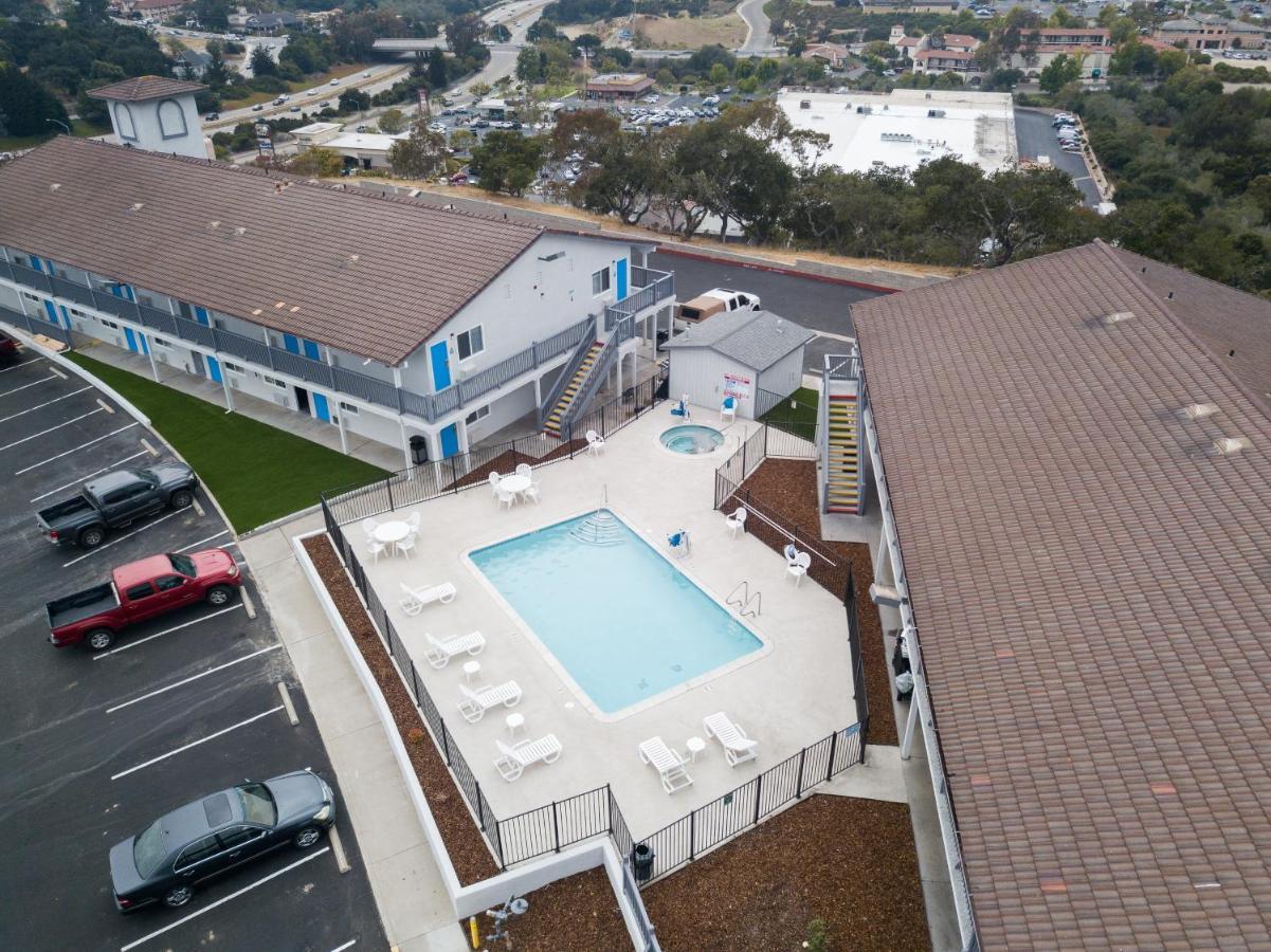 Days Inn By Wyndham Arroyo Grande Pismo Beach Eksteriør billede