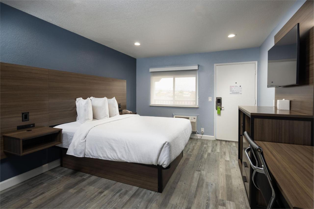 Days Inn By Wyndham Arroyo Grande Pismo Beach Eksteriør billede