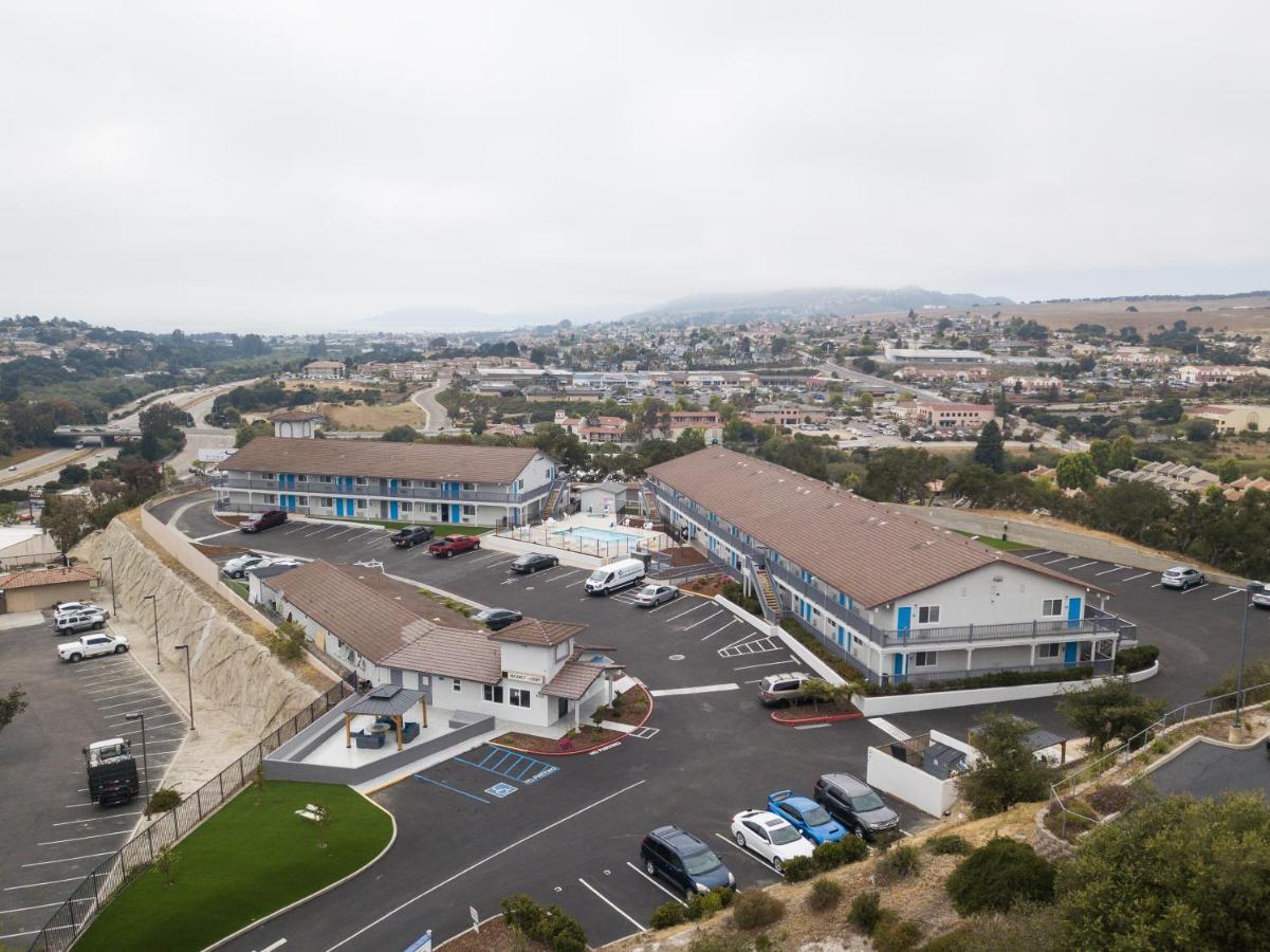 Days Inn By Wyndham Arroyo Grande Pismo Beach Eksteriør billede