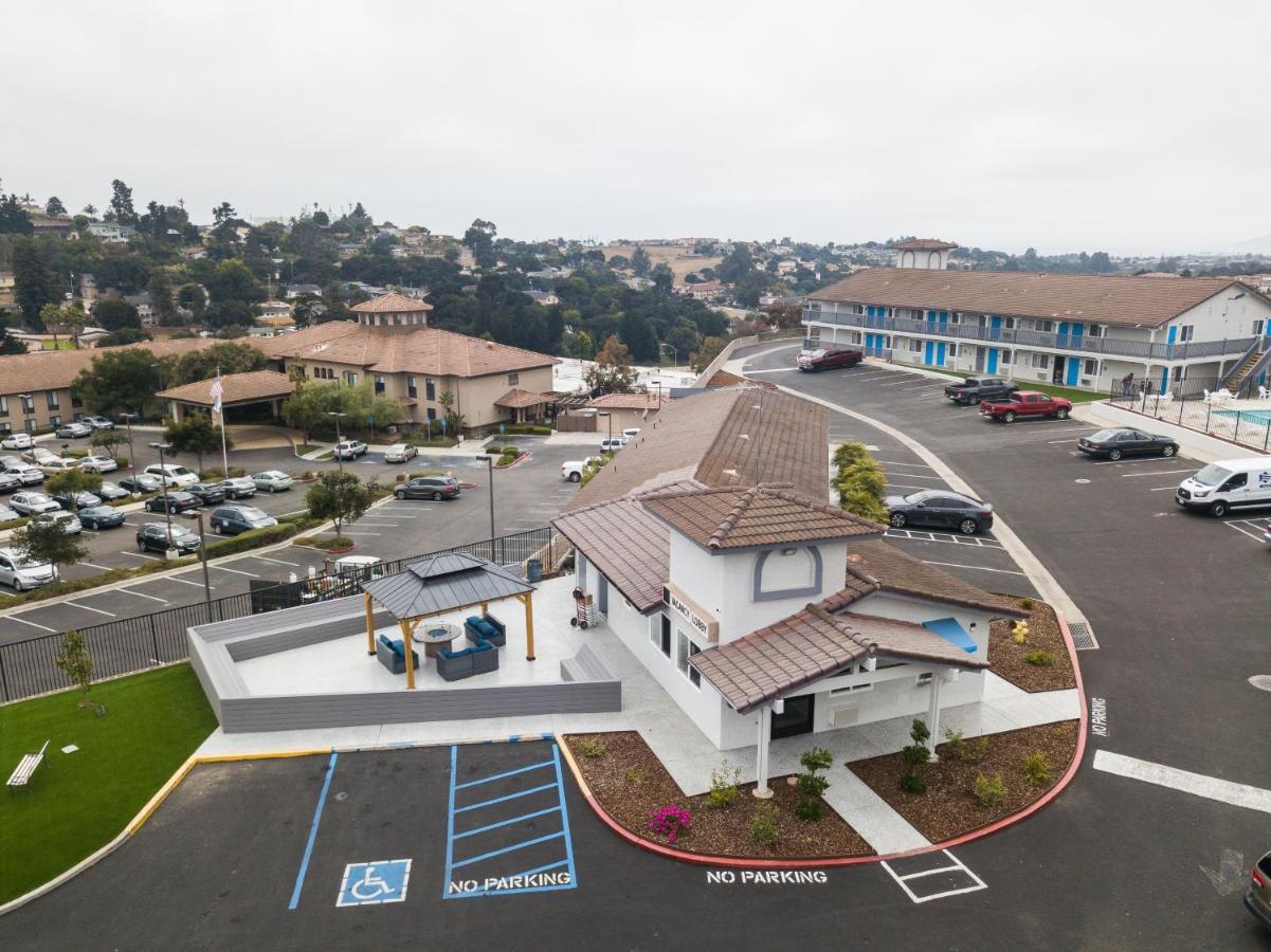 Days Inn By Wyndham Arroyo Grande Pismo Beach Eksteriør billede