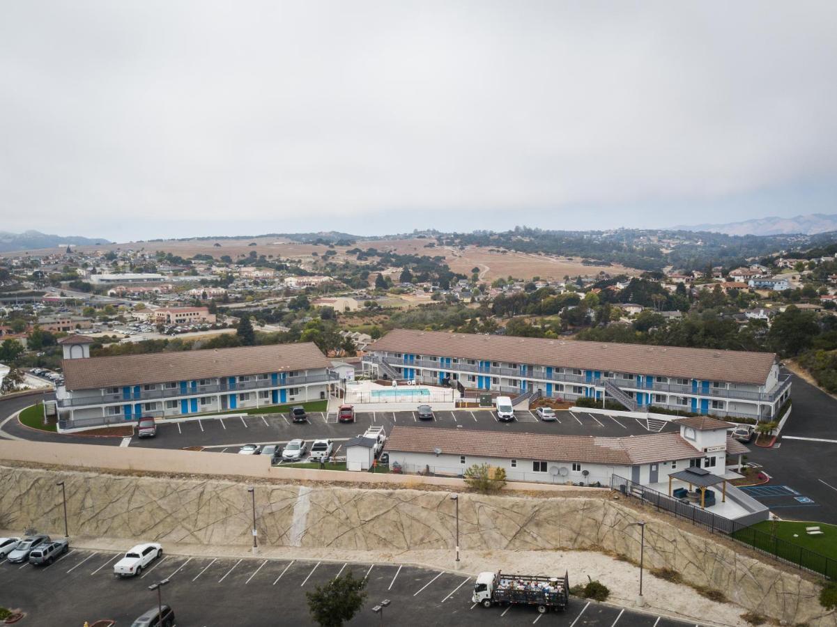 Days Inn By Wyndham Arroyo Grande Pismo Beach Eksteriør billede