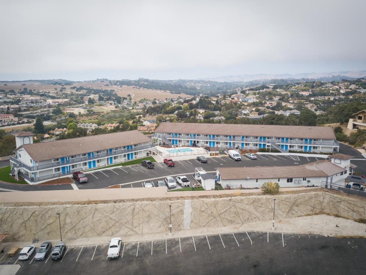 Days Inn By Wyndham Arroyo Grande Pismo Beach Eksteriør billede