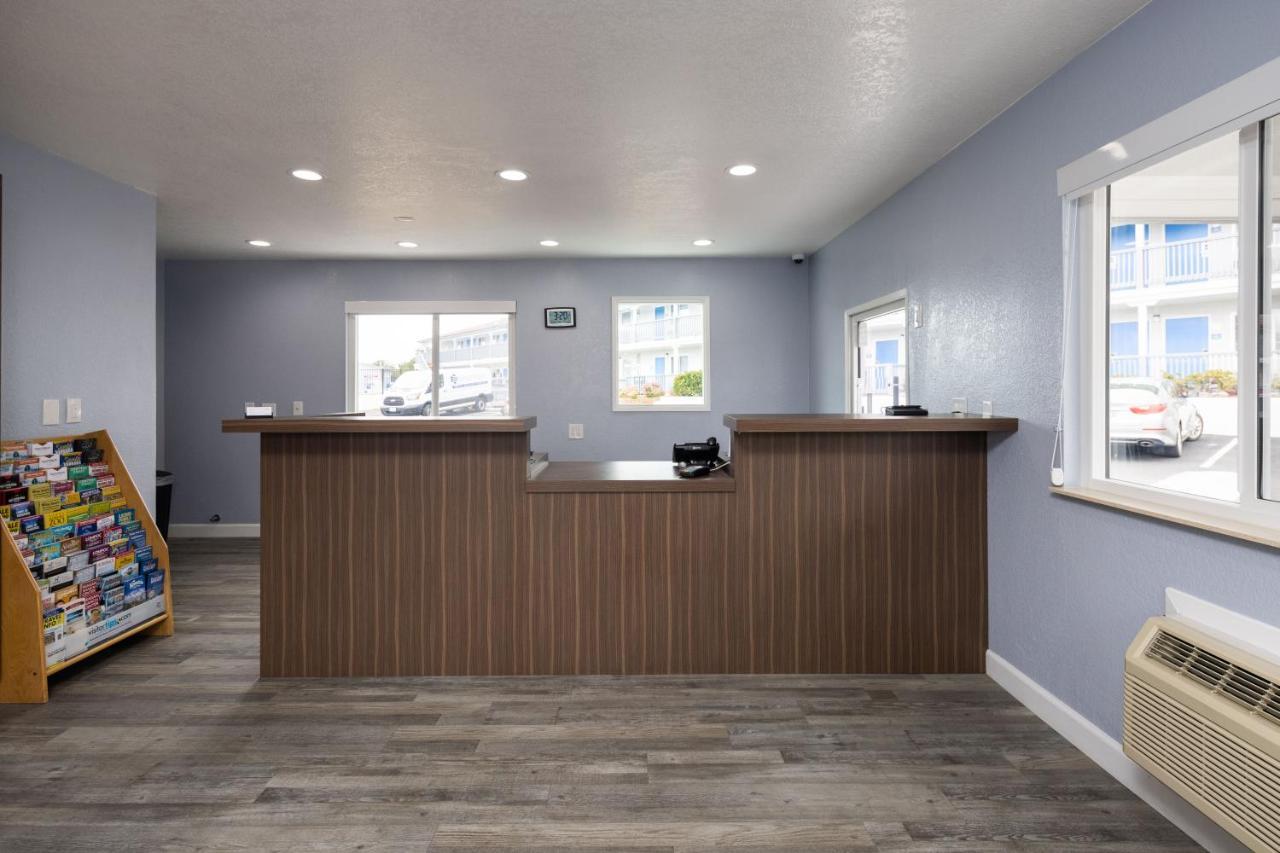 Days Inn By Wyndham Arroyo Grande Pismo Beach Eksteriør billede