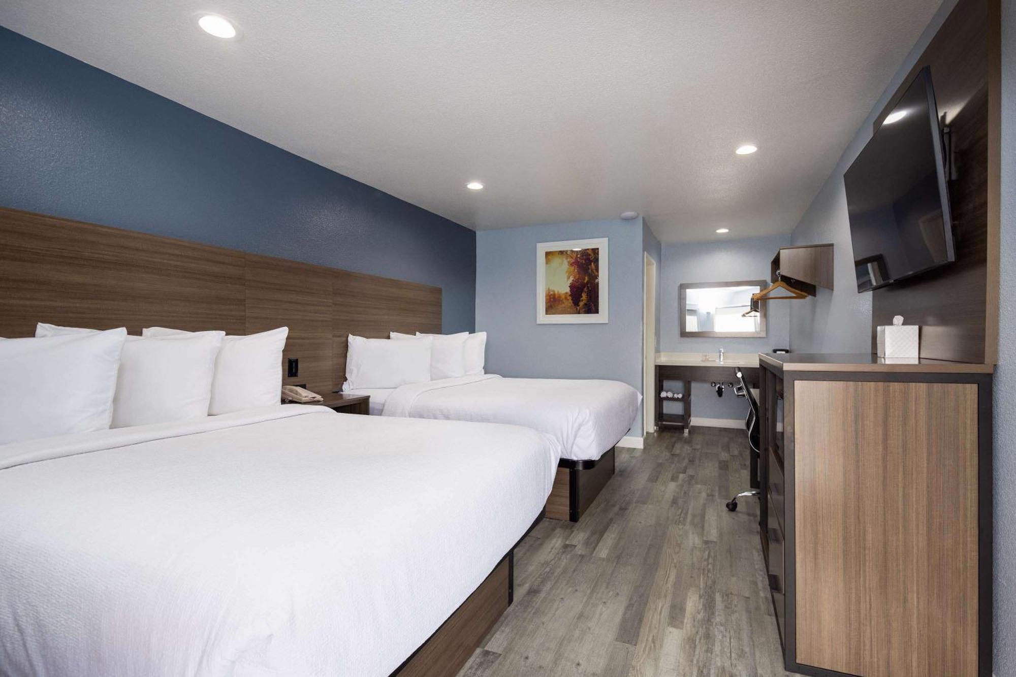 Days Inn By Wyndham Arroyo Grande Pismo Beach Eksteriør billede
